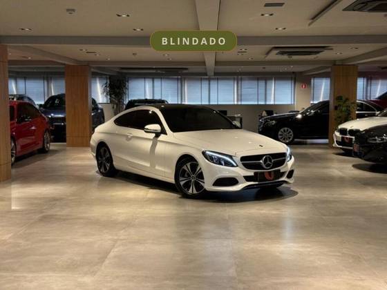 MERCEDES-BENZ C 180 1.6 CGI GASOLINA AVANTGARDE COUPÉ 9G-TRONIC